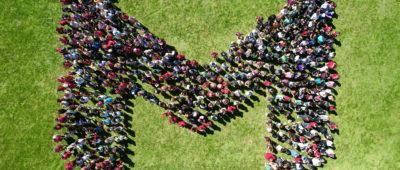 maryville students forming M logo